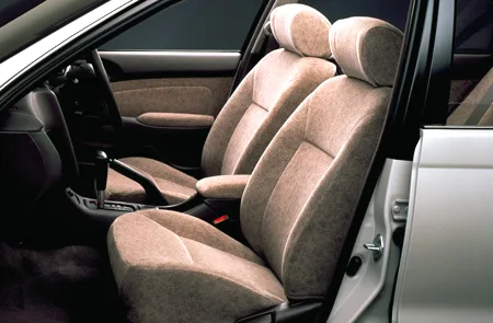 Toyota Corona SELECT SALOON (AT190)