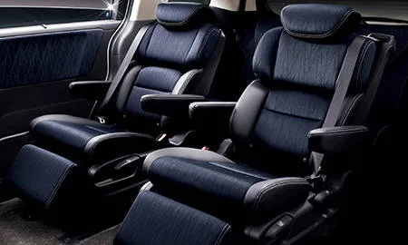 Honda Odyssey ABSOLUTE EX ADVANCE (RC2)
