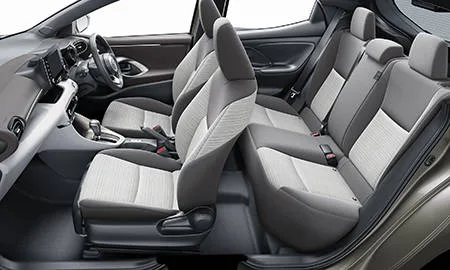 Toyota Yaris Z (MXPA10)