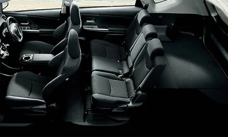 Toyota Prius Alpha S TOURING SELECTION (ZVW41W)
