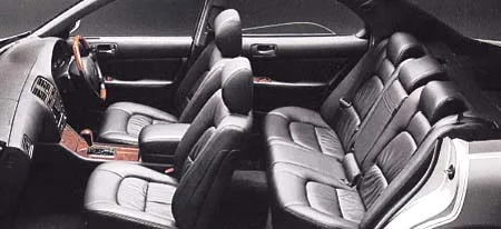 Toyota Celsior B (UCF20)