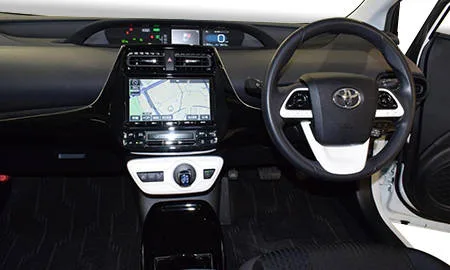 Toyota Prius S SAFETY PLUS (ZVW50)