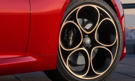 Alfa Romeo Giulia 2.0 TURBO INTENSA (95220 / 95229)