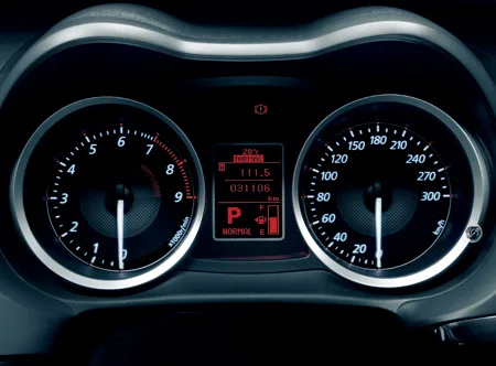 Mitsubishi Lancer RS EVOLUTION X (CZ4A)
