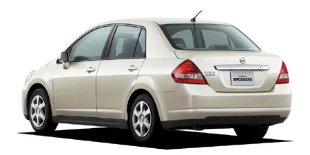 Nissan Tiida Latio 15M (SC11)