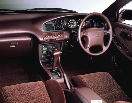 Toyota Corona Exiv TR (ST182)