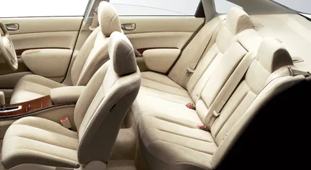 Nissan Teana 250XE (J32)