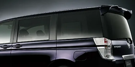 Honda Stepwagon Spada ZI (RK6)