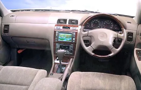 Nissan Cefiro Wagon 20 CRUISING (WA32)