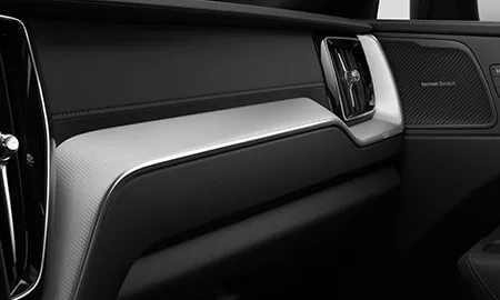 Volvo XC60 ULTRA T6 AWD PLUGIN HYBRID BLACK EDITION (UB420XCP2A)