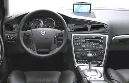 Volvo V70 2.4 (SB5244W)