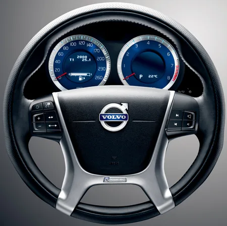Volvo XC60 T6 R-DESIGN (DB6304TXC)
