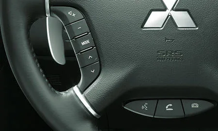 Mitsubishi Delica D5 D PREMIUM (CV1W)