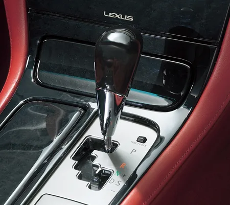 Lexus SC430 базовая (UZZ40)