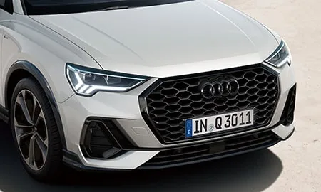 Audi Q3 Sportback DYNAMIC EDITION (F3DFY)