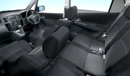 Toyota Corolla Spacio X (NZE121N)