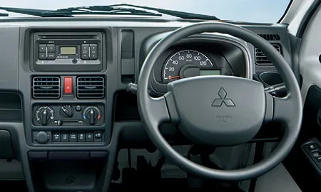 Mitsubishi Mini Cab Truck G (DS16T)