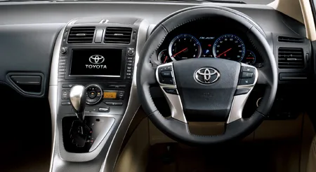 Toyota Blade BASE GRADE (AZE156H)