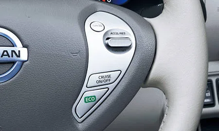 Nissan Leaf X (AZE0)