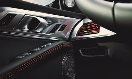 Bmw XM LABEL RED (22CS44)