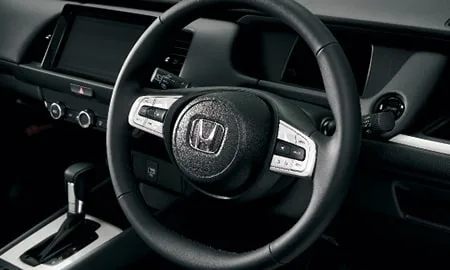 Honda Fit E:HEV LUXE (GR3)