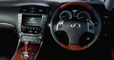 Lexus IS250 VERSION T (GSE20)