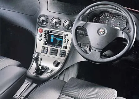 Alfa Romeo Alfa 166 3.0 V6 24V SPORTRONIC (936A11)