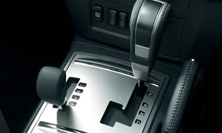Mitsubishi Pajero LONG GR (V93W)