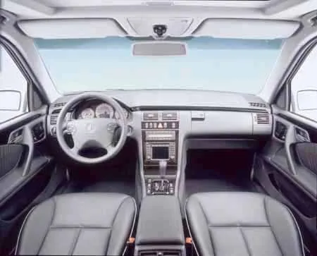 Mercedes Benz Eclass E320 AVANTGARDE (210065 / 210070 / 210082)