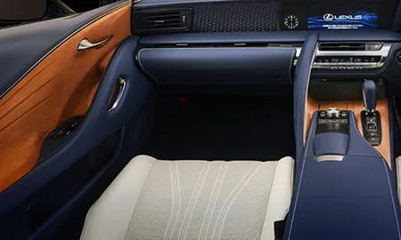 Lexus LC500 STRUCTURAL BLUE (URZ100)