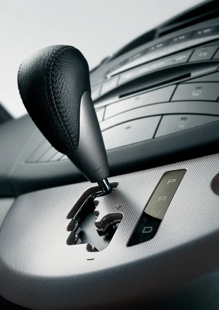 Mitsubishi Grandis SPORT GEAR S (NA4W)