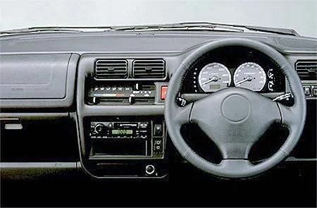 Mazda Laputa XG (HP11S)