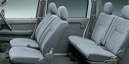 Daihatsu Atrai Wagon TOURING TURBO (S230G)