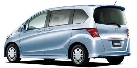 Honda Freed G AERO (GB3)