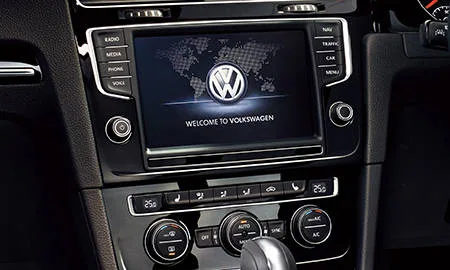 Volkswagen Golf MILANO EDITION (AUCJZ / AUCPT)