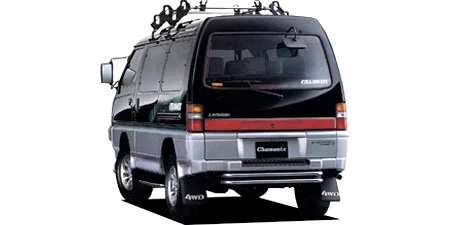 Mitsubishi Delica Star Wagon EXCEED (P35W)
