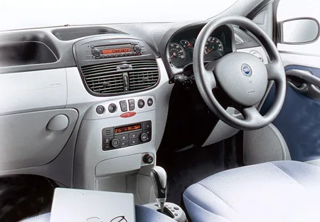 Fiat Punto 1.8 16V HGT (188A6)