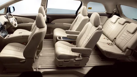 Toyota Estima Hybrid X (AHR20W)