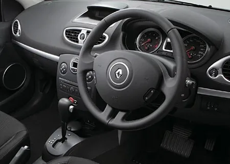 Renault Lutecia BASE GRADE (RK4MC)