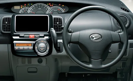 Daihatsu Tanto CUSTOM X (L375S)