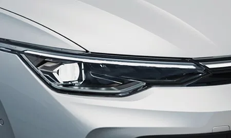 Volkswagen Golf ETSI R LINE (CDDXD)
