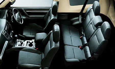 Mitsubishi Pajero SHORT VR-I (V83W)