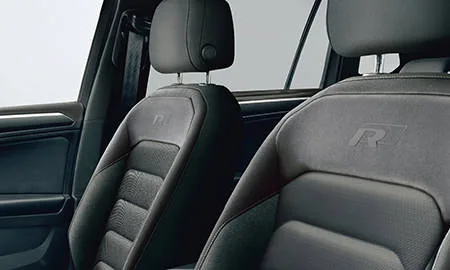 Volkswagen Tiguan TDI 4MOTION R LINE DYNAUDIO (5NDFGF)