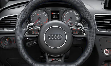 Audi RS Q3 Performance BASE GRADE (8UCZGF)
