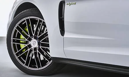 Porsche Panamera 4 E-HYBRID (G2H29A)