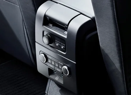 Volvo V70 T6 R DESIGN (BB6304TW)