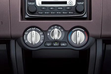 Mitsubishi Pajero Mini EXCEED (H58A)