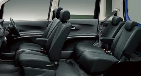 Subaru Lucra L BLACK INTERIOR LIMITED (L465F)