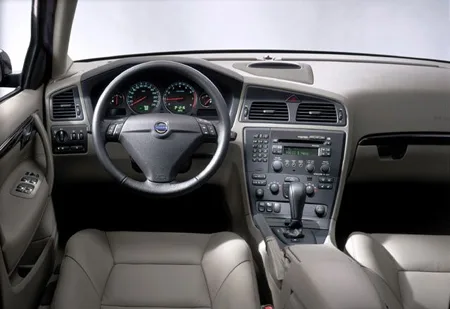 Volvo S60 T-5 SPORT (RB5234)
