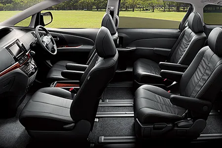 Toyota Estima AERAS LEATHER PACKAGE (ACR50W)